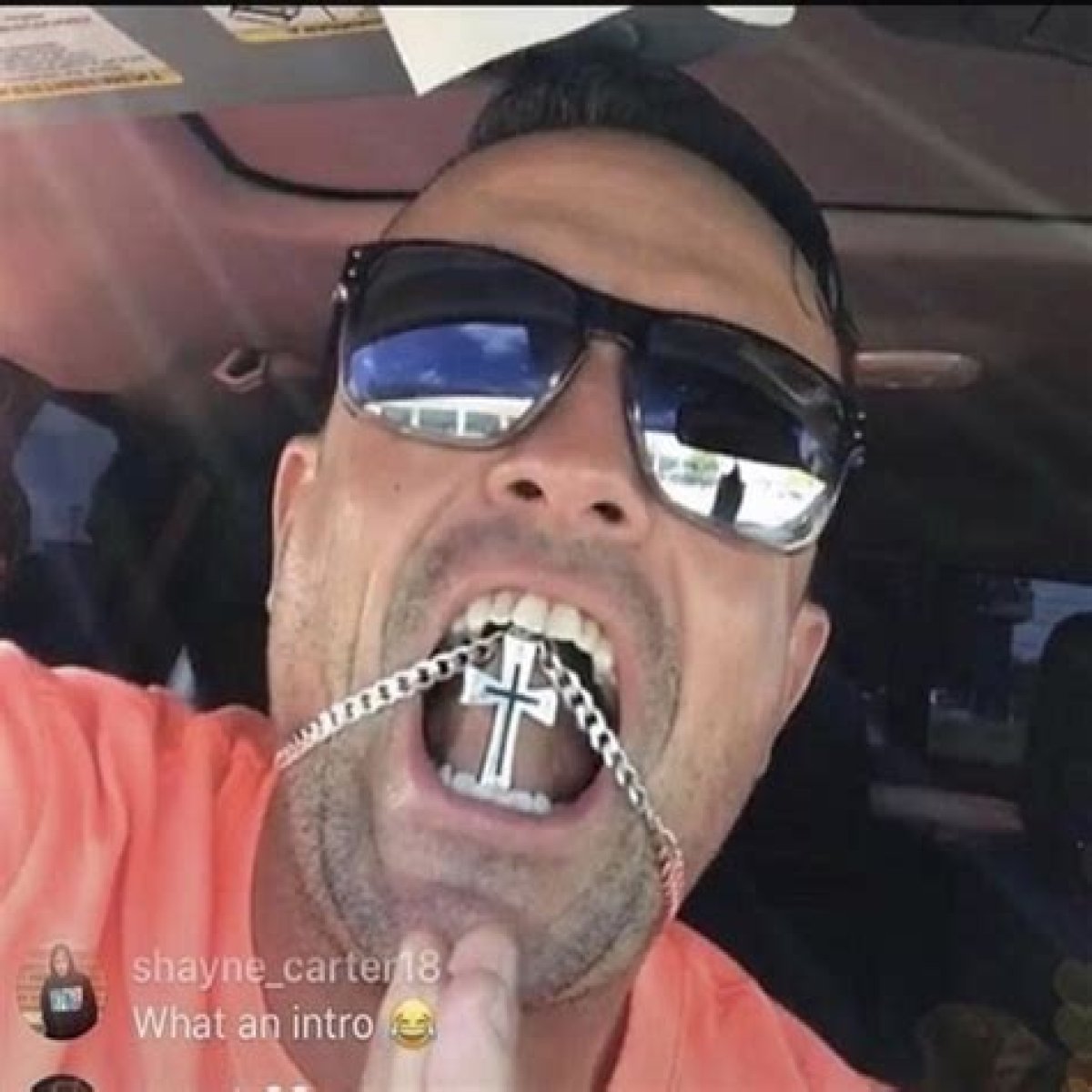 HTML